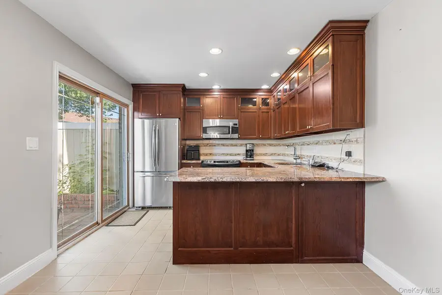 601 Old Country Road, Elmsford, NY 10523 - #2