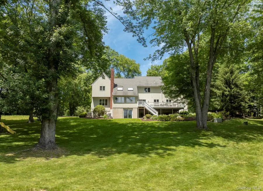 12 Hilltop Road, Waccabuc, NY 10597 - #3