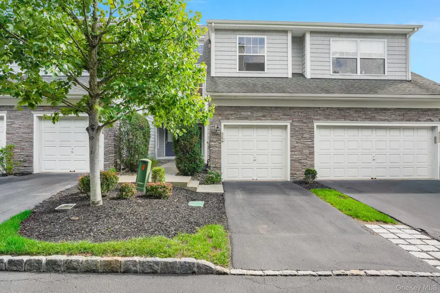 504 Southview Drive, Poughkeepsie, NY 12601 - #2