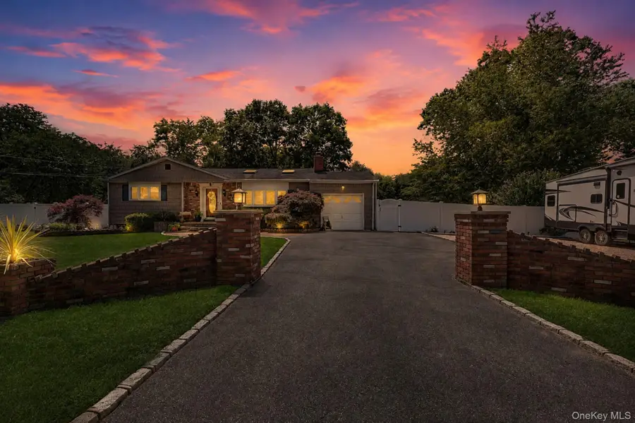 408 Oceanside Street, Islip Terrace, NY 11752 - #2
