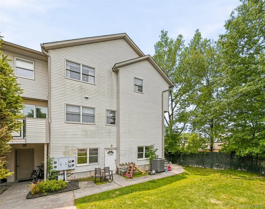 4 Spruill Court, Monsey, NY 10952 - #3