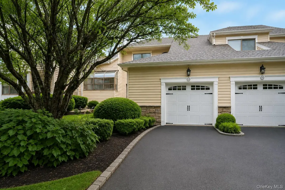 53 Villas Circle, Melville, NY 11747 - #1