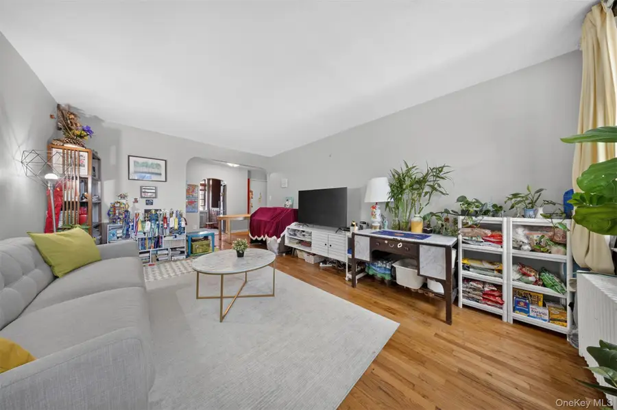 215-43 48th Ave #3E, Bayside, NY 11361 - #2