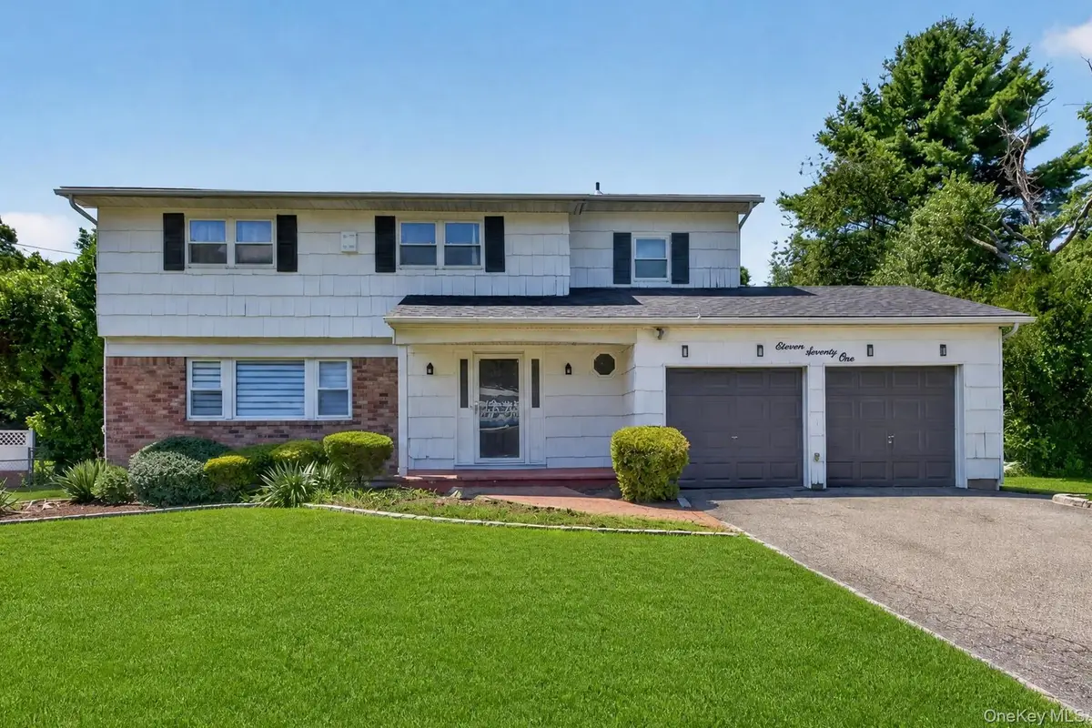 1171 Carlls Straight Path, Dix Hills, NY 11746 - #1