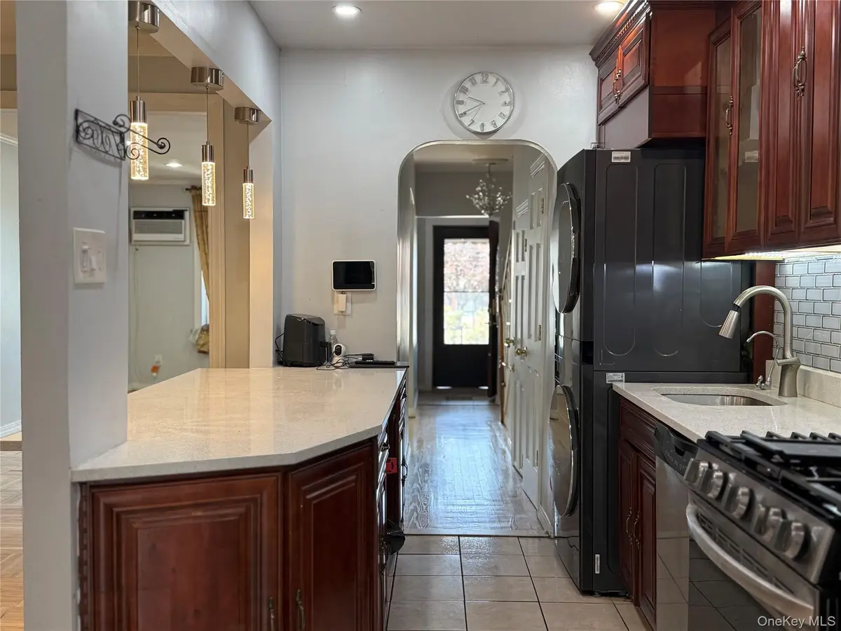 2944 Lurting Avenue, Bronx, NY 10469 - #1