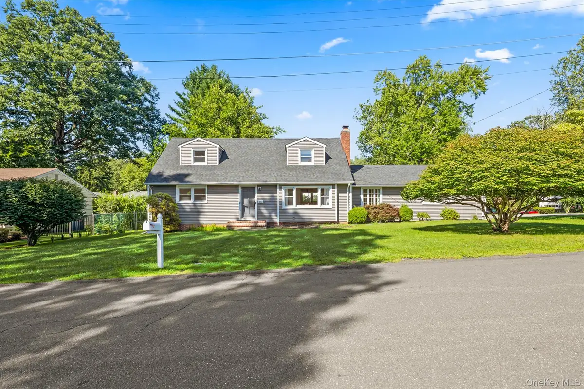 17 Sunset Drive, Suffern, NY 10901 - #1