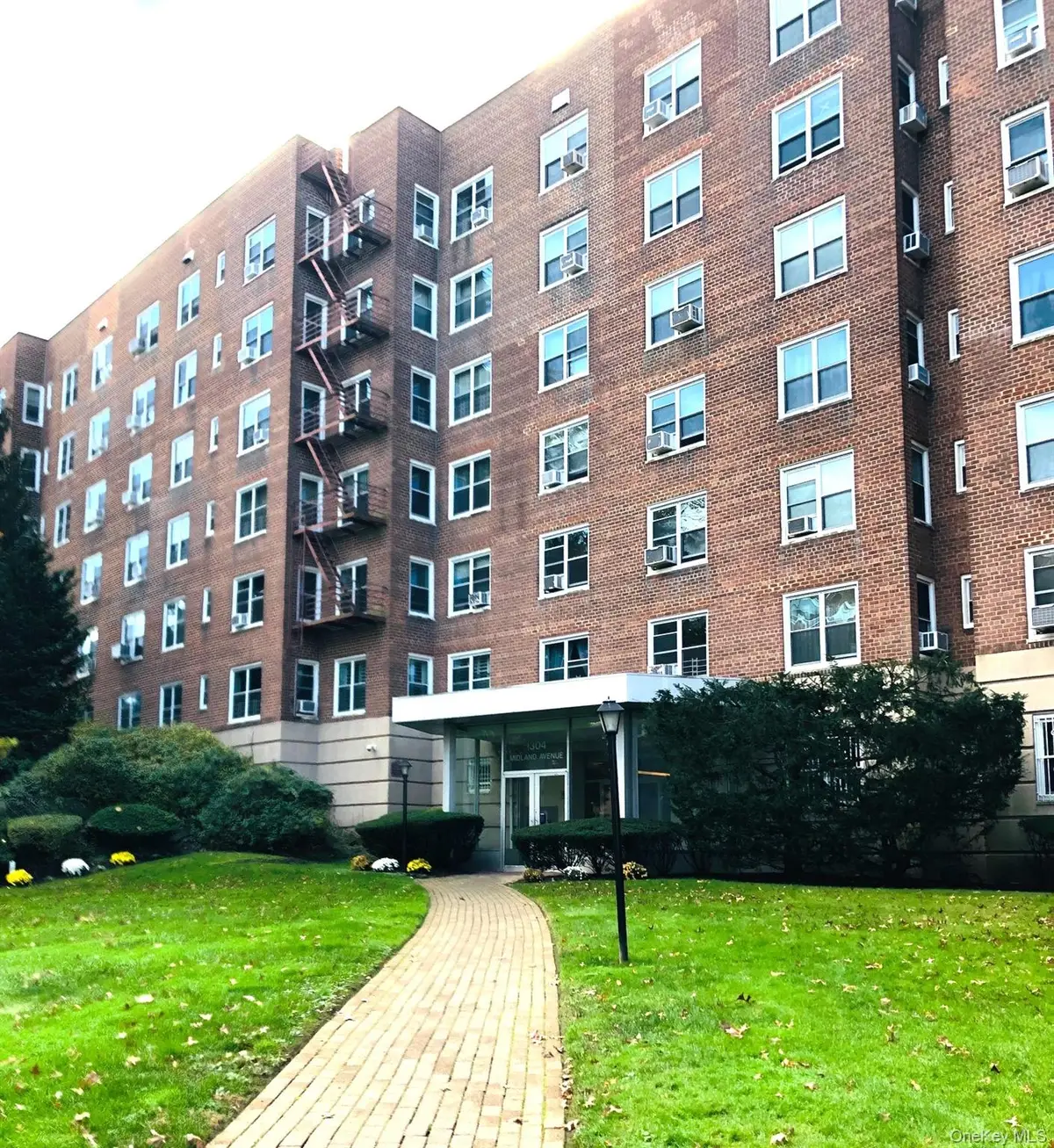 1304 Midland Avenue #A43, Yonkers, NY 10704 - #1