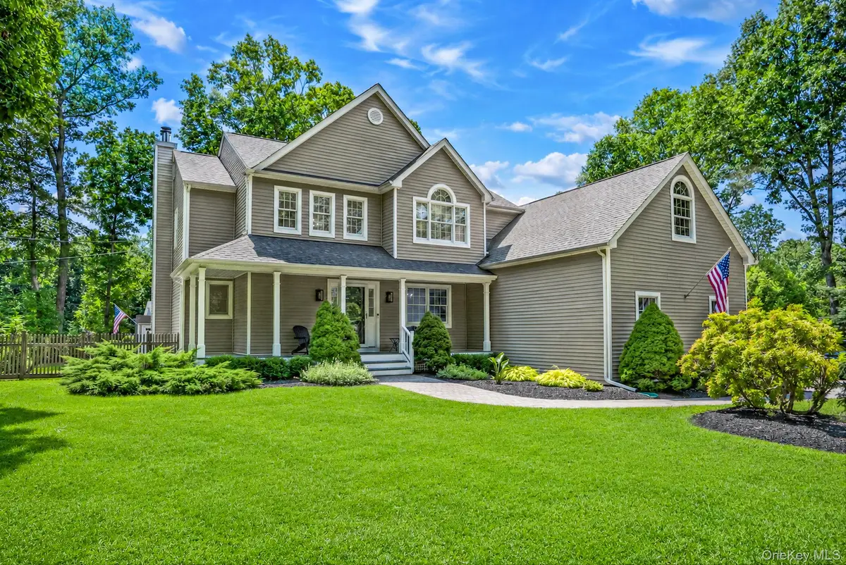 15 Cedar Lane, East Patchogue, NY 11772 - #1