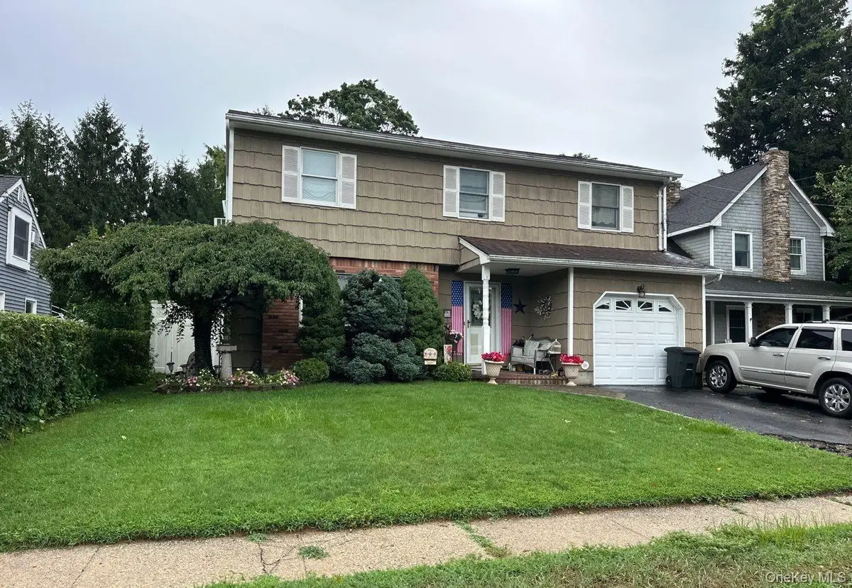 60A Maplewood Road, Huntington Station, NY 11746 - #1
