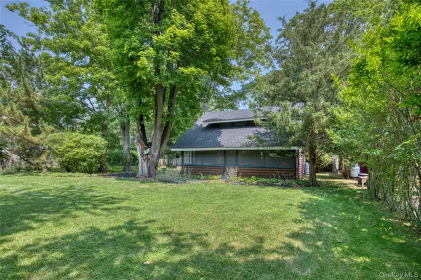 44 (1180) Sound Road, Greenport, NY 11944