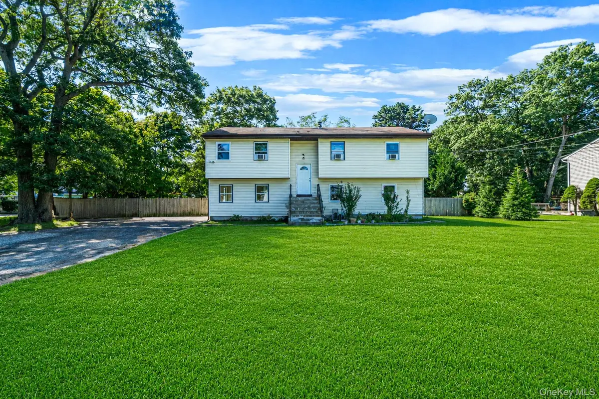 452 Ocean Avenue, Central Islip, NY 11722 - #1