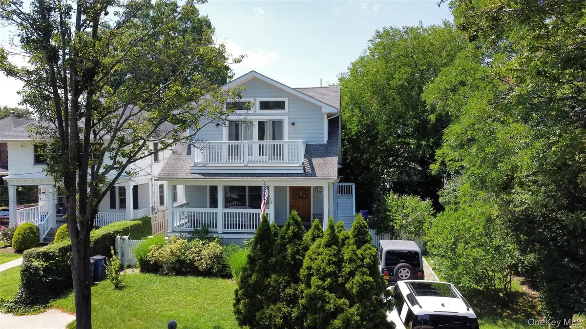 675 King Avenue, Bronx, NY 10464 - #1