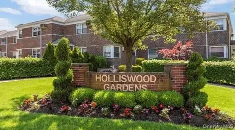 196-08 Pompeii Avenue #1B, Hollis, NY 11423