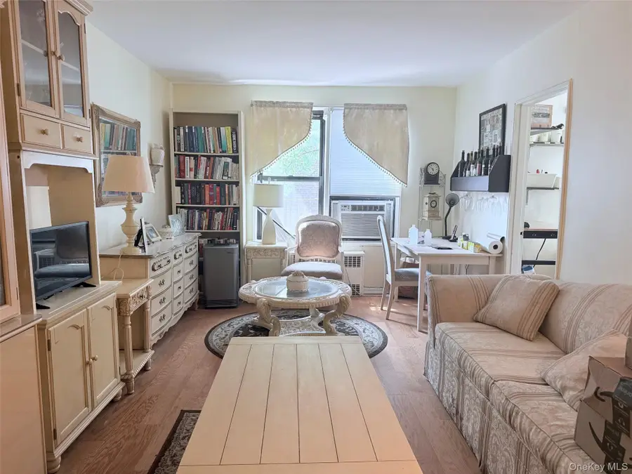 83-05 98 Street #5N, Woodhaven, NY 11421 - #3