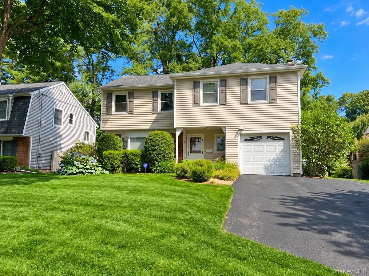 16 Salem Place, White Plains, NY 10605 - #1