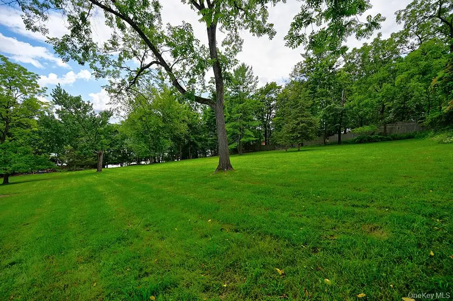 7.5 Lake Avenue, Monroe, NY 10950 - #3