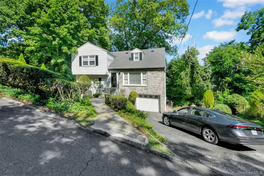 38 Stockbridge Road, Yonkers, NY 10710 - #3