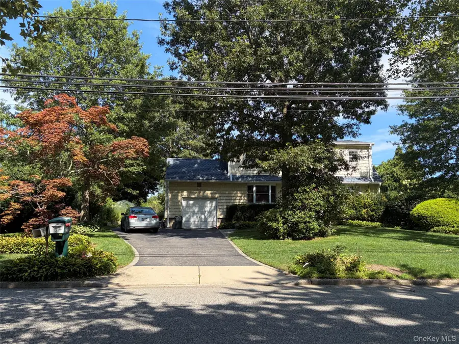 21 Purdy Avenue, East Northport, NY 11731 - #2