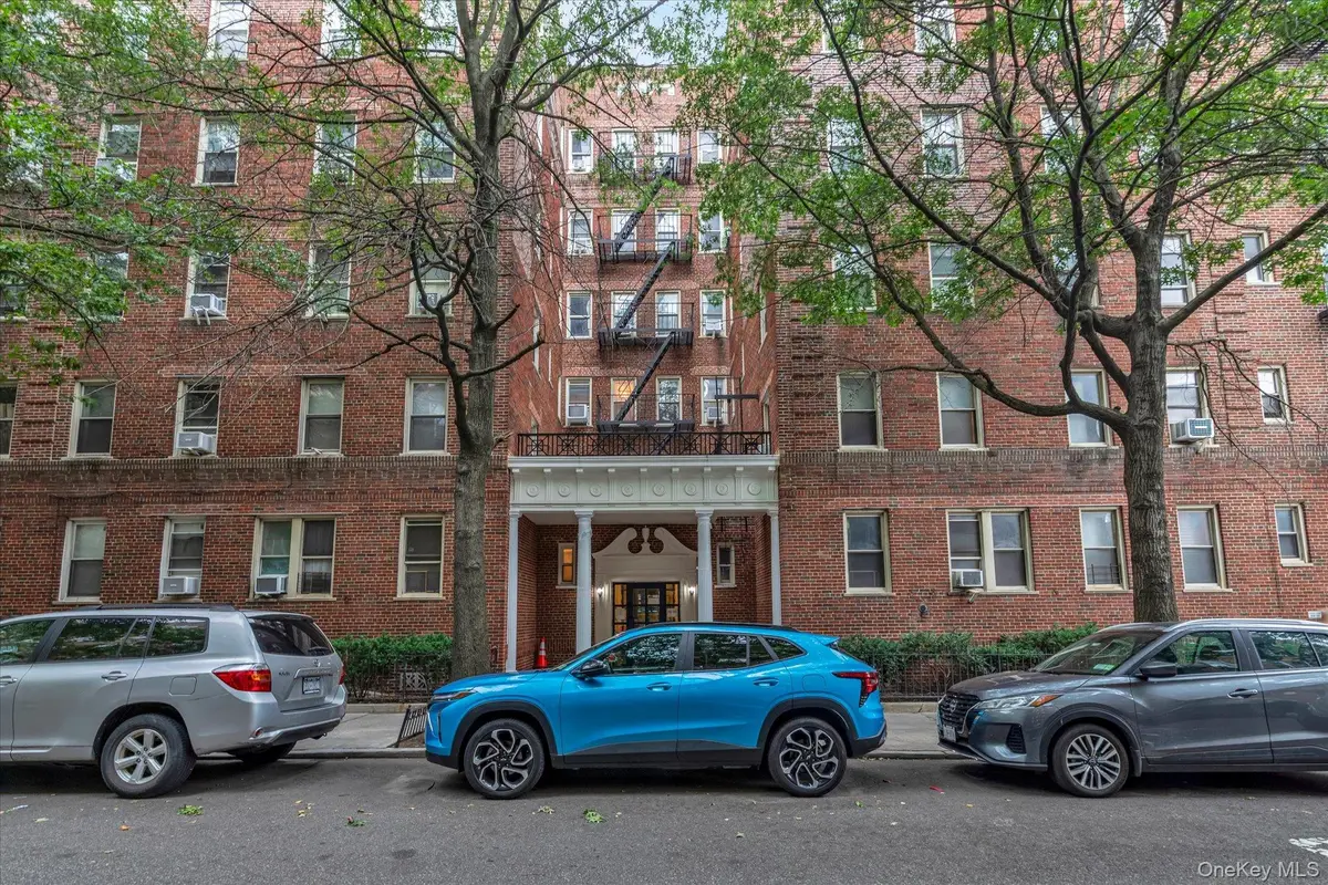 41-20 46 Street #4A, Sunnyside, NY 11104 - #1