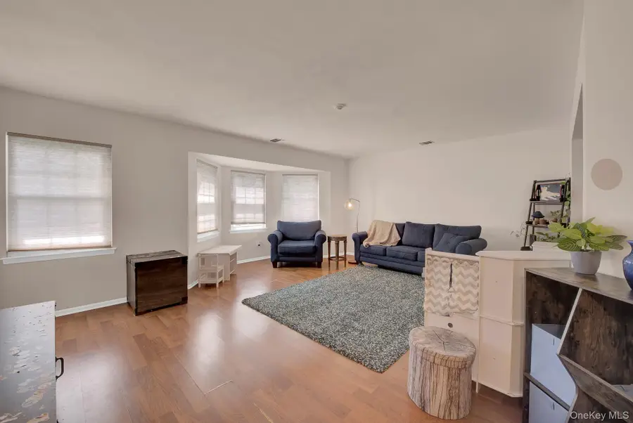 4 Country View Lane, Middle Island, NY 11953 - #2
