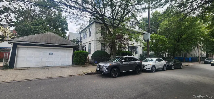 94-01 40th Drive, Elmhurst, NY 11373 - #3