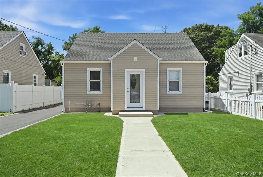 26 Parkside Road, West Hempstead, NY 11552 - #3