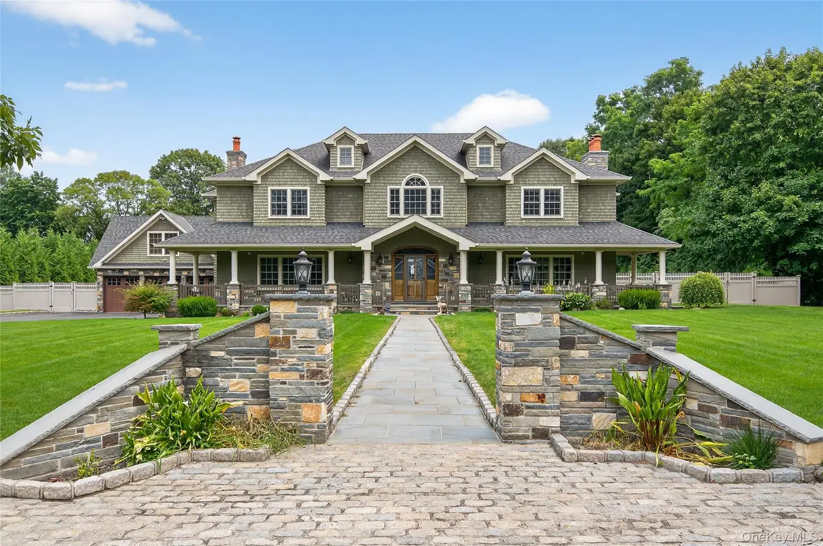 23 Gloria Lane, Huntington, NY 11743 - #1