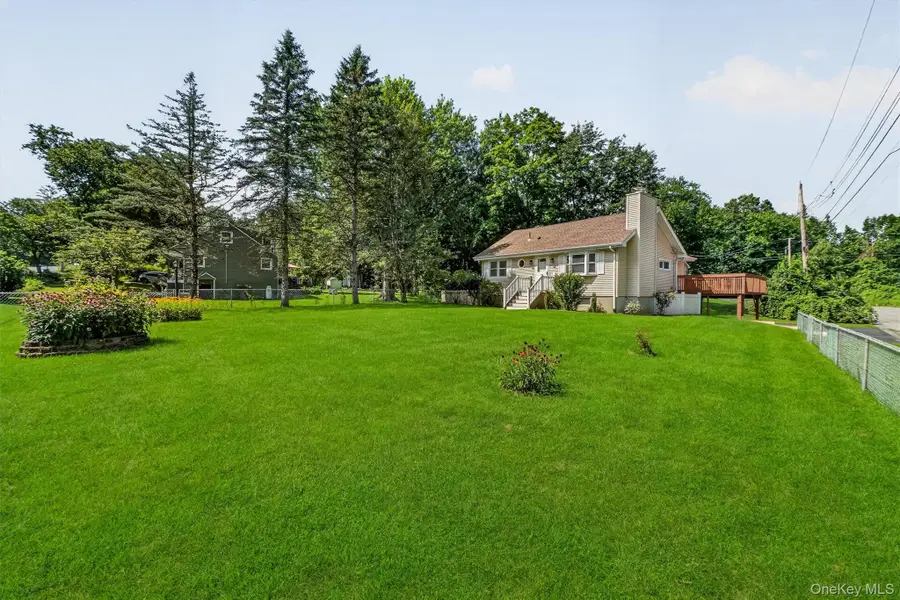 76 Meadow Sweet Road, Cortlandt Manor, NY 10567 - #3