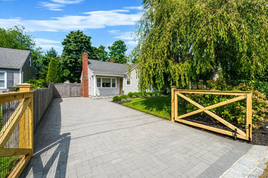 170 Seville Boulevard, Sayville, NY 11782 - #3