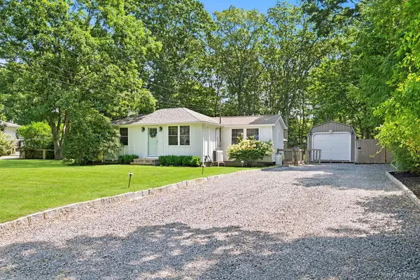 22 Matthews Drive, Remsenburg, NY 11972
