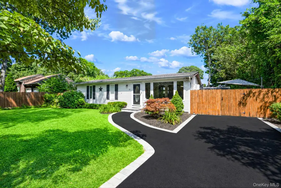 117 Broadway, Shirley, NY 11967 - #3