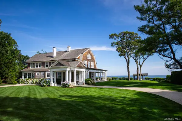 1140 Park Avenue, Mattituck, NY 11952