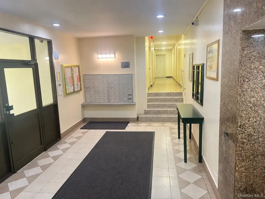 88-30 182nd Street #3F, Hollis, NY 11423 - #3