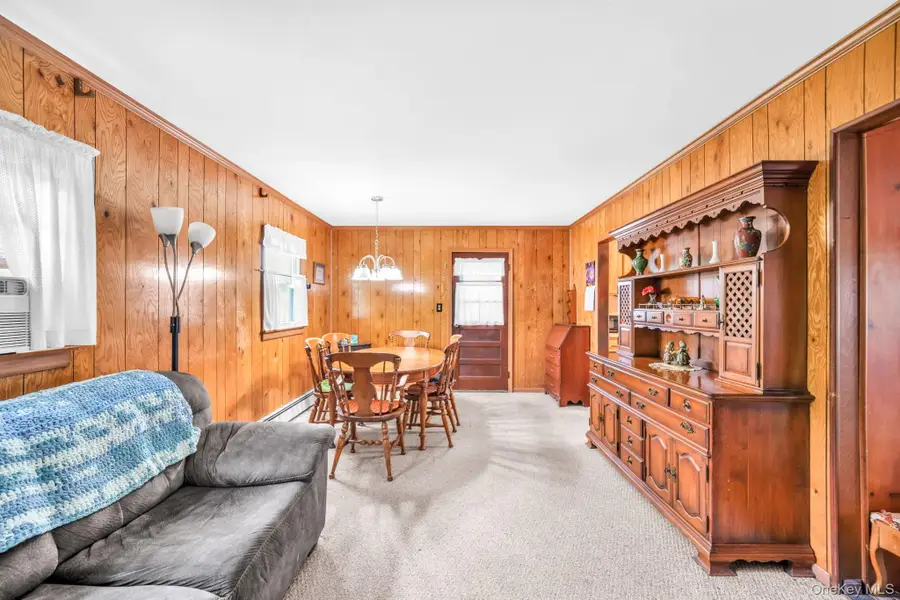 1 Bradish Lane, Babylon, NY 11702 - #3