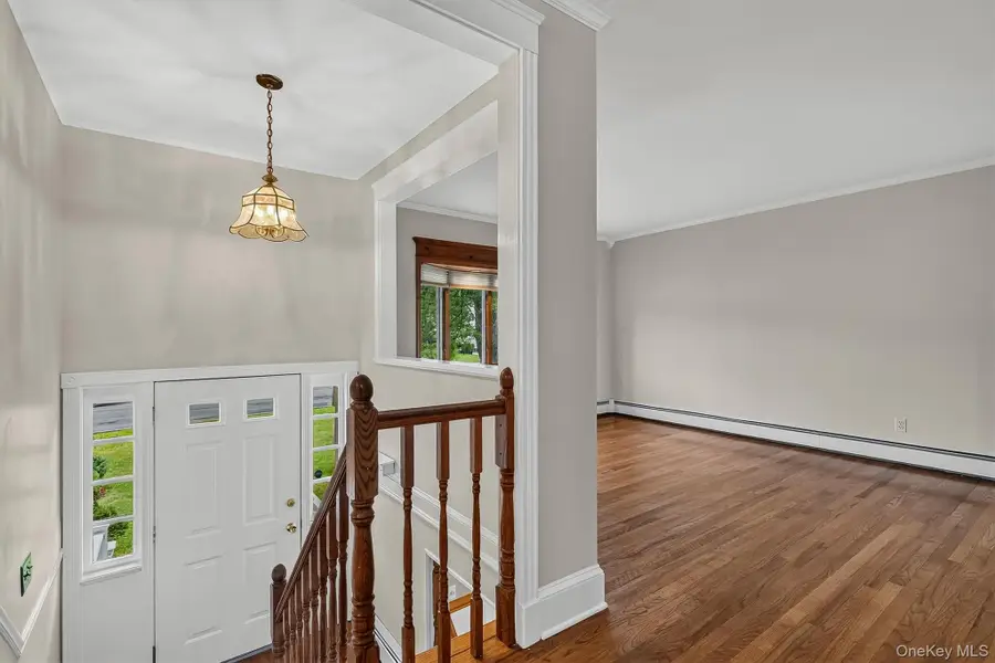 8 Bridle Lane, Chester, NY 10918 - #2