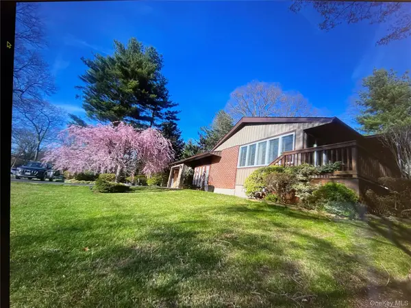271 Terry Road, Smithtown, NY 11787