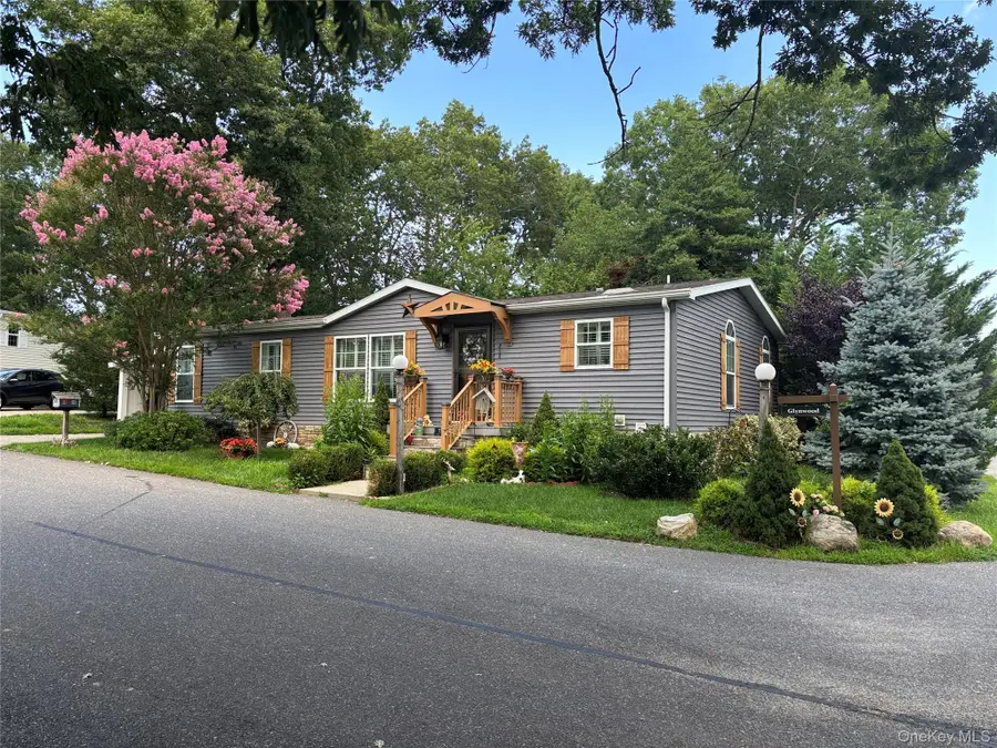 1661 Old Country Road #258, Riverhead, NY 11901 - #3