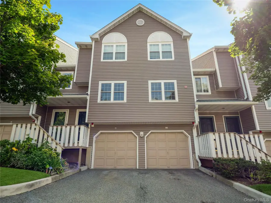 11 Hilltop Terrace, Nanuet, NY 10954 - #2
