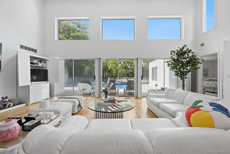 23 Deerfield Way, Quogue, NY 11959 - #3