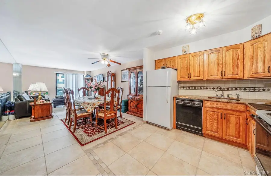 360 Shore Road #3M, Long Beach, NY 11561 - #3