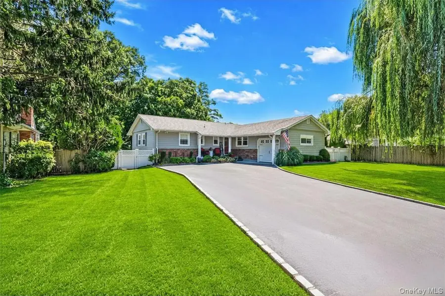 15 Locksley Lane, Nesconset, NY 11767 - #2