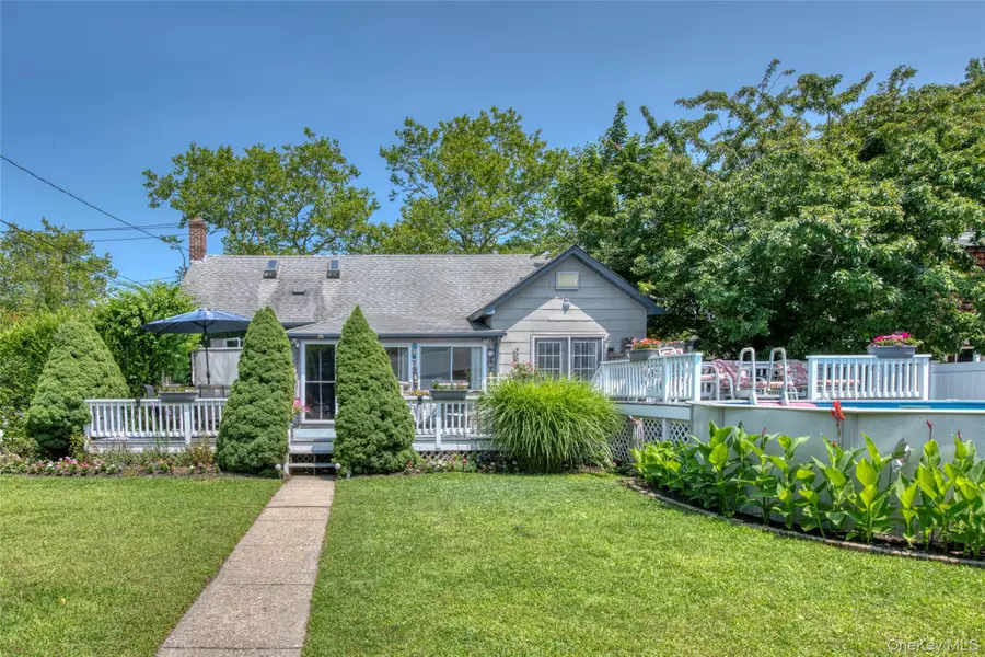 1227 Roanoke Avenue, Riverhead, NY 11901 - #2