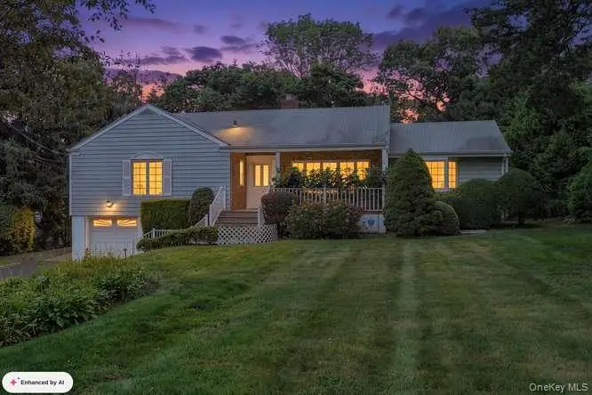 4 Woodleaf Court, Cold Spring Harbor, NY 11724 - #2