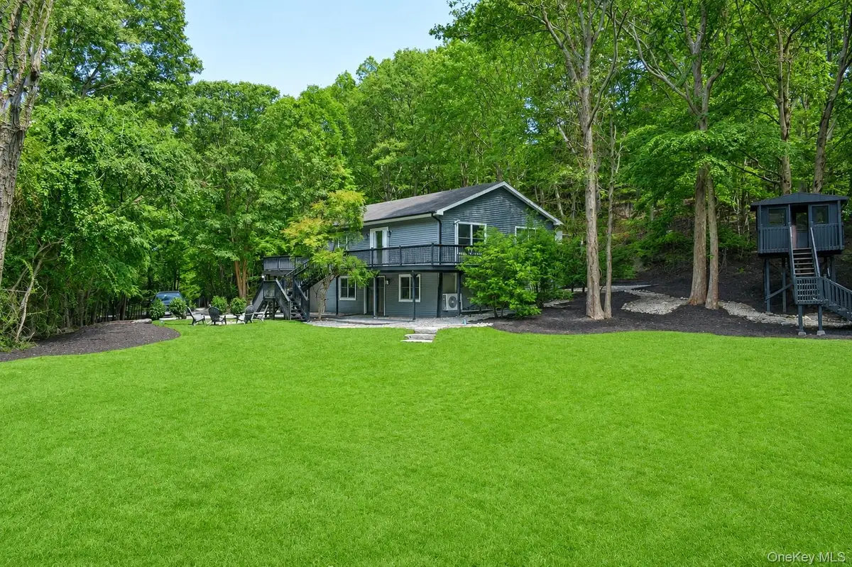 644 Bread And Cheese Hollow Road, Northport, NY 11768 - #1
