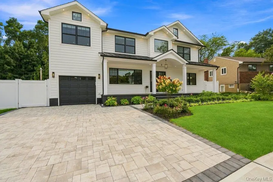 8 Allison Drive, Old Bethpage, NY 11804 - #2