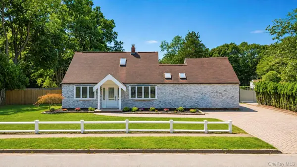 36 Fifty Acre Road S, Smithtown, NY 11787