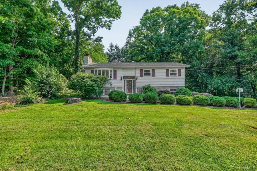 37 Julie Drive, Hopewell Junction, NY 12533 - #2