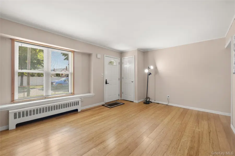 163 Buffalo Avenue, Lindenhurst, NY 11757 - #3