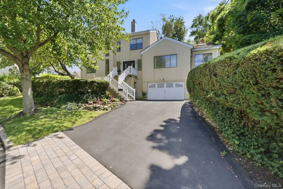 121 Newport Road, Yonkers, NY 10710 - #2
