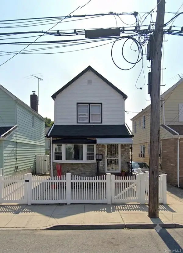 92-10 212th Place, Queens Village, NY 11428